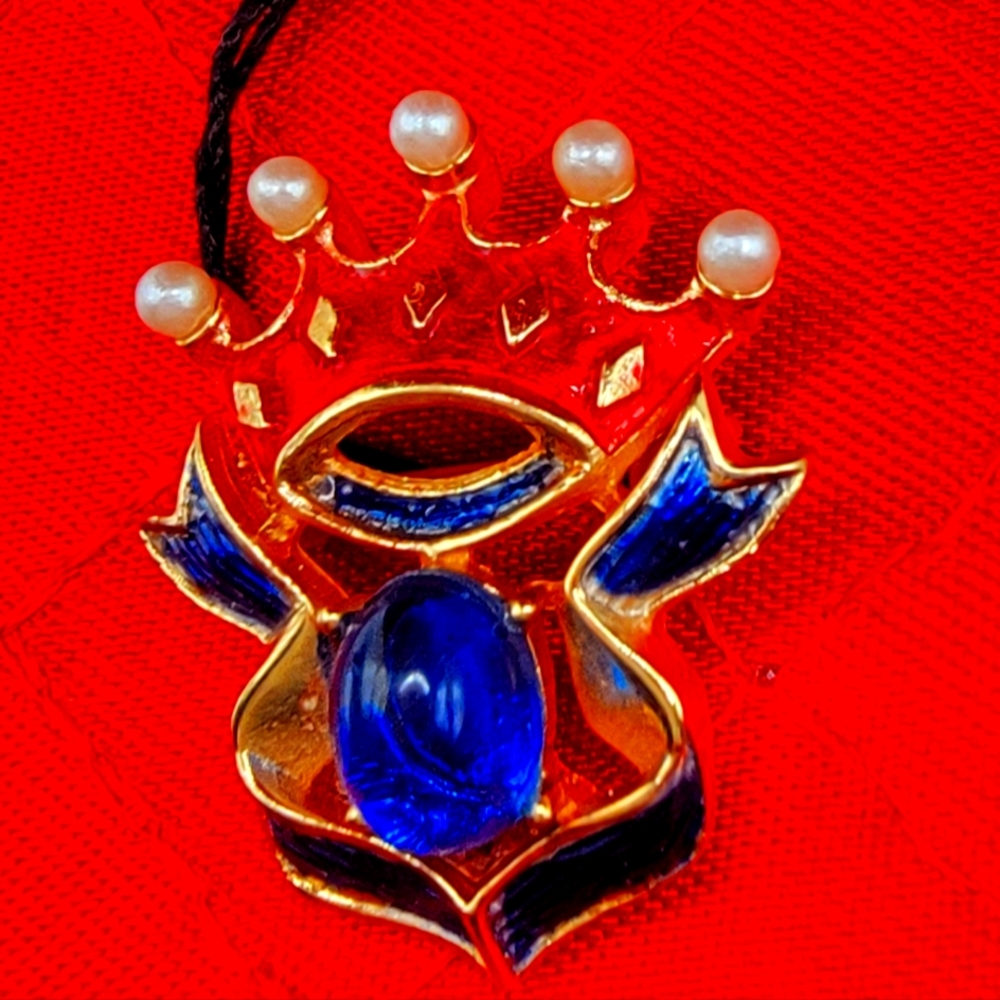 Gorgeous Rare Crown Trifari w Jelly Belly designed by Alfred Phillipe w tag
